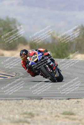 media/Oct-02-2025-Racers Edge (Thu) [[2c91cb6ab3]]/2-A Group/Session 3-Turn 7 (1130am)/